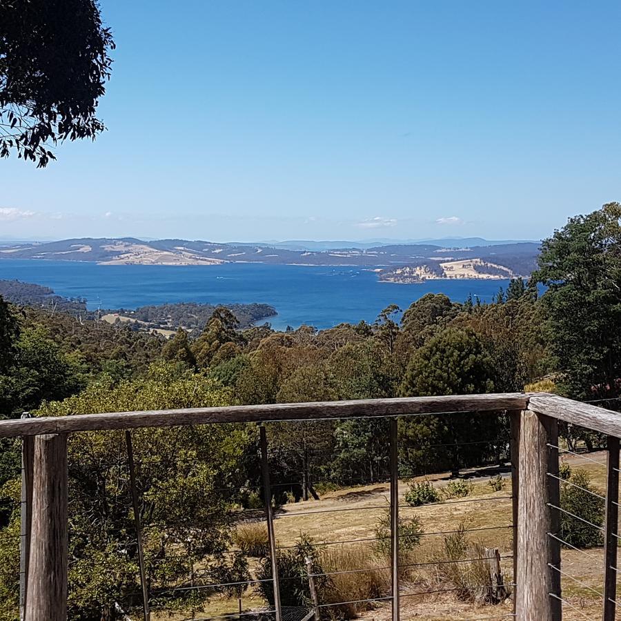 Peppermint Ridge Retreat Hotel Woodbridge Bagian luar foto